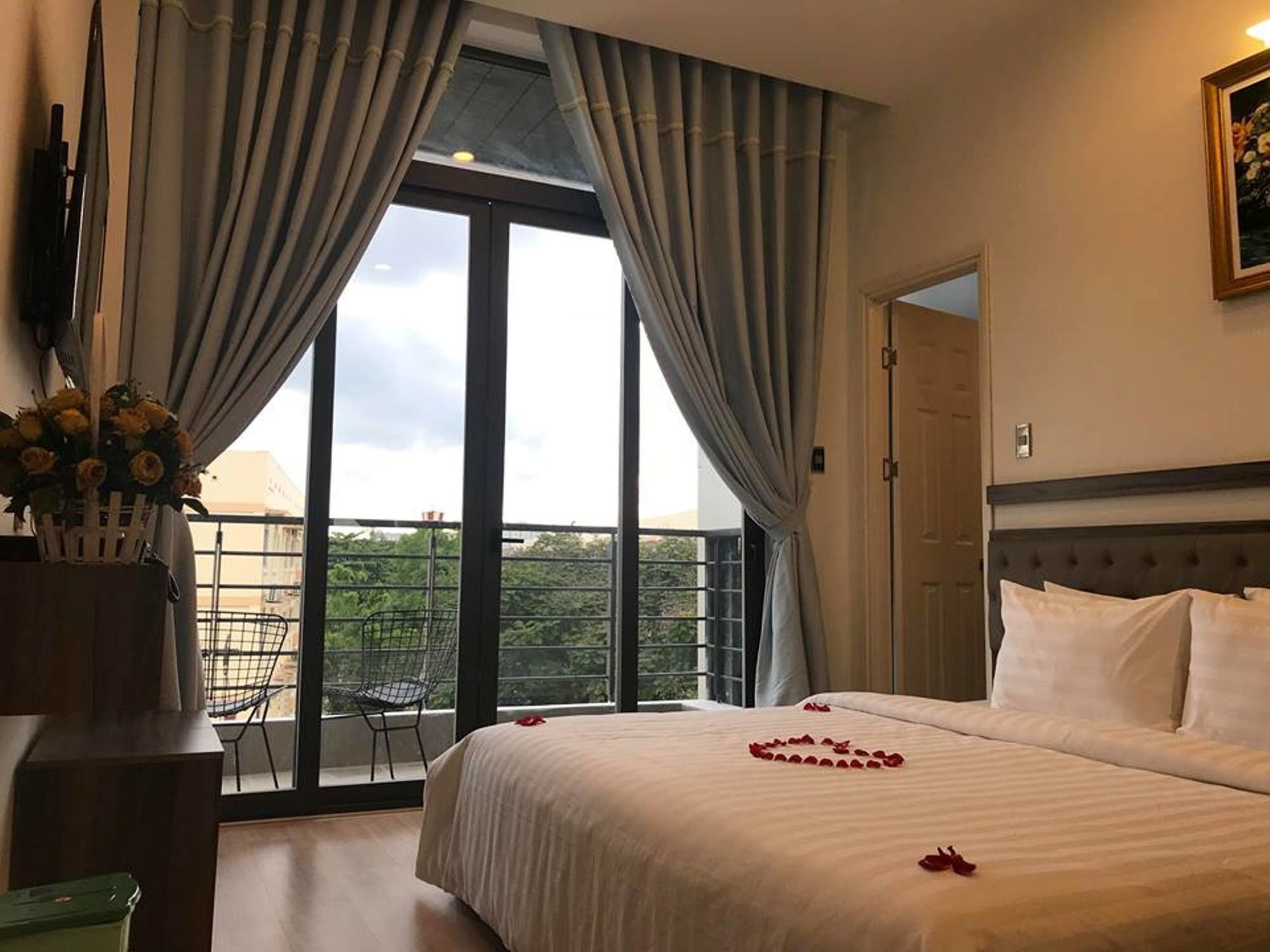 Winston Hotel โฮจิมินห์ซิตี้ ภายนอก รูปภาพ